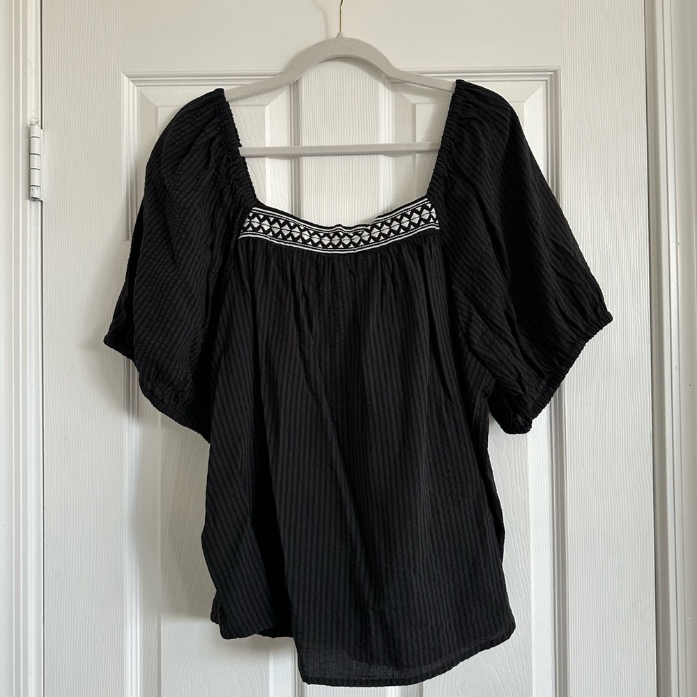maurices black top